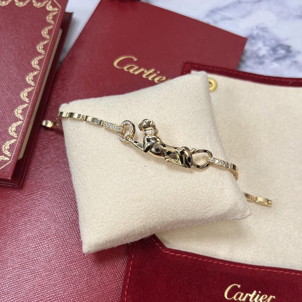 Cartier Panthere De Cartier Diamond Bracelet 18K Yellow Gold 7.5 inches - Picture 2 of 7
